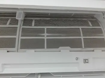 Filtru aer conditionat cu praf excesiv – curatare profesionala in Bucuresti